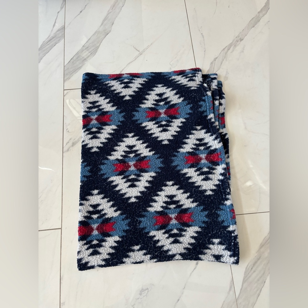 American Eagle Outfitters Navy, White & Red Patterned Throw - Picture 2 of 14